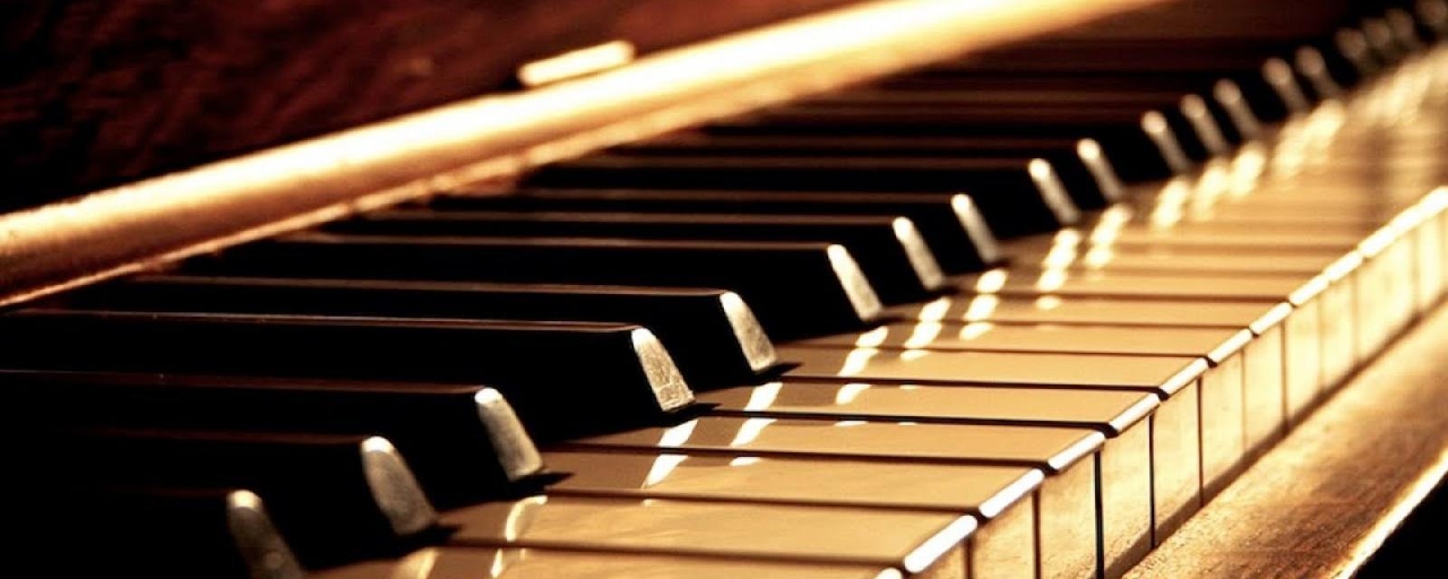 GRAND BALE SANAT AKADEMİSİ YURT DIŞINDAKİ YURT İÇERİSİNDEKİ OKUL KONSERVATUVAR VE LİSANS PROGRAMLARINA ÖĞRENCİ YETİŞTİRİR